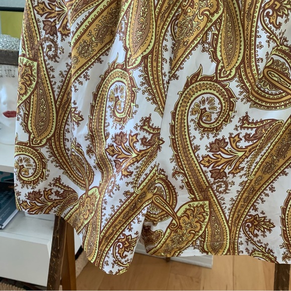 Silvian Heach Romper. light brown, tan, butter yellow on cream paisley print - Picture 6 of 10